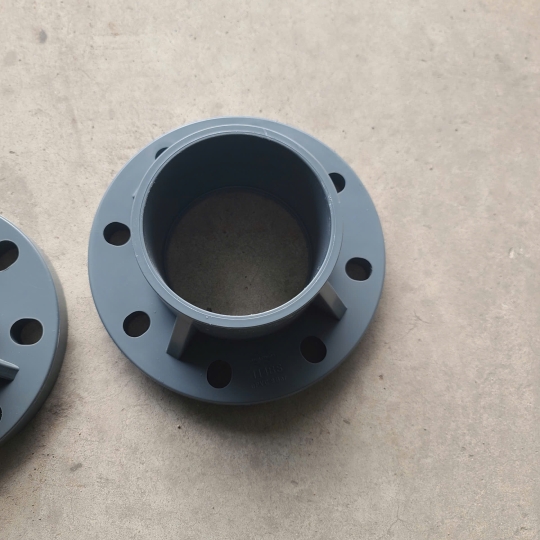 Đầu nối bằng bích