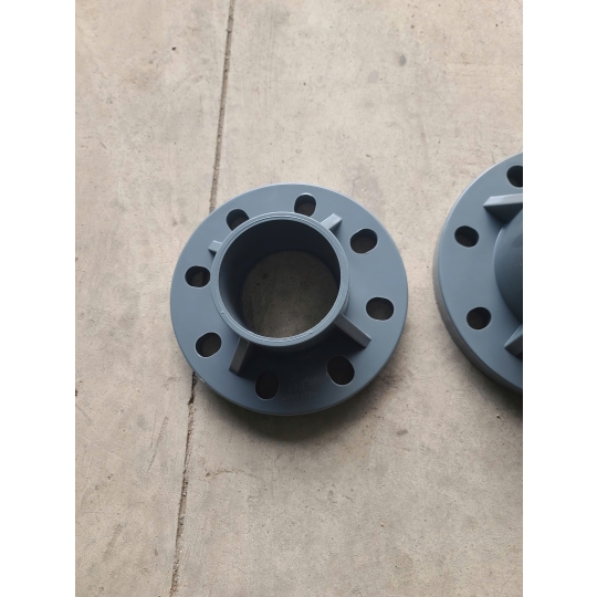 Đầu nối bằng bích